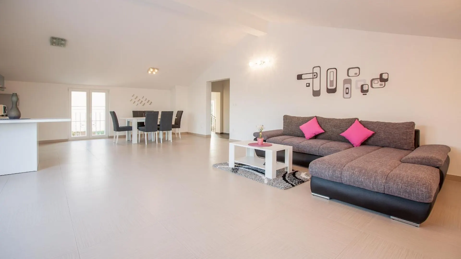 Villa Sky With Pool Vrh