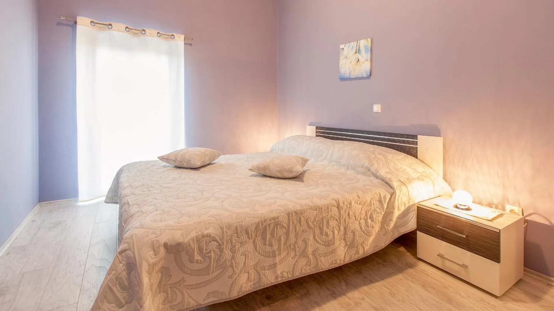 Villa Sky With Pool Vrh